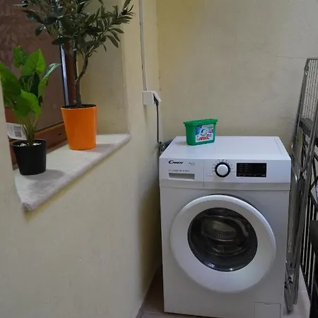 סלוניקי Modern Apartment In Οld Τown מראה חיצוני תמונה