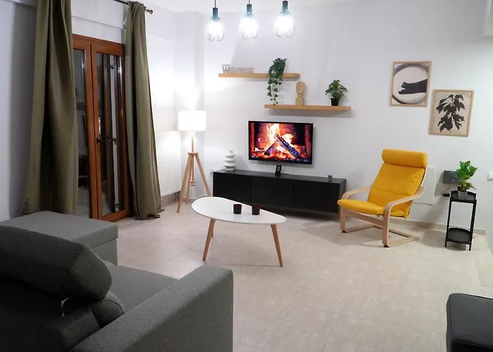 Modern Apartment In Οld Τown