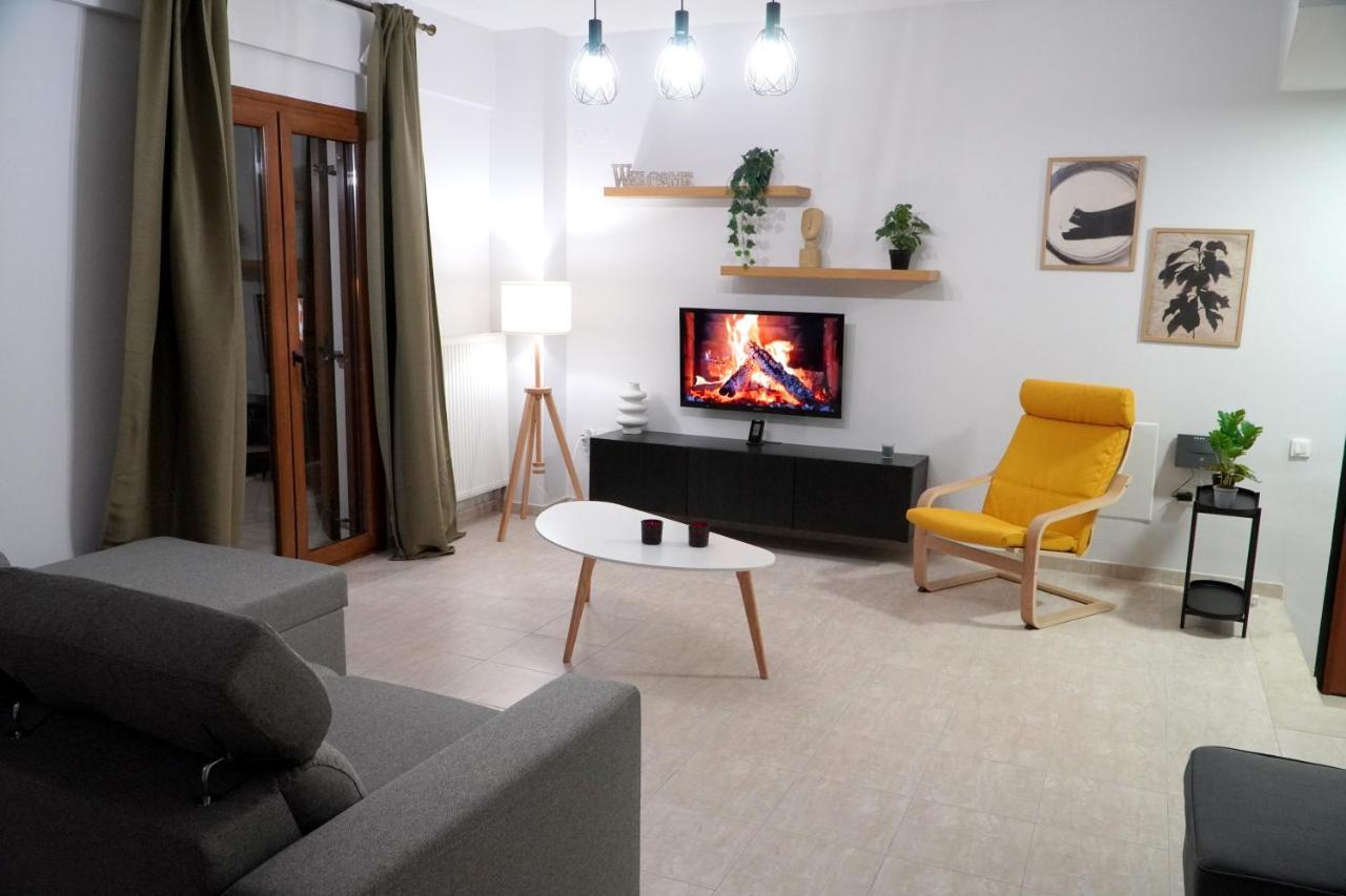 Modern In οld τown Apartment *